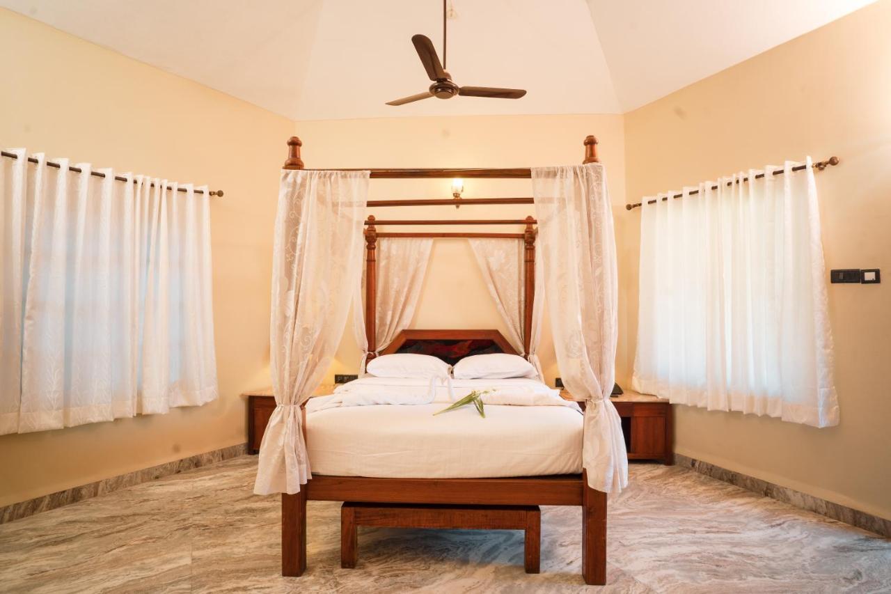 Leoney Resort Goa Vagator Eksteriør bilde